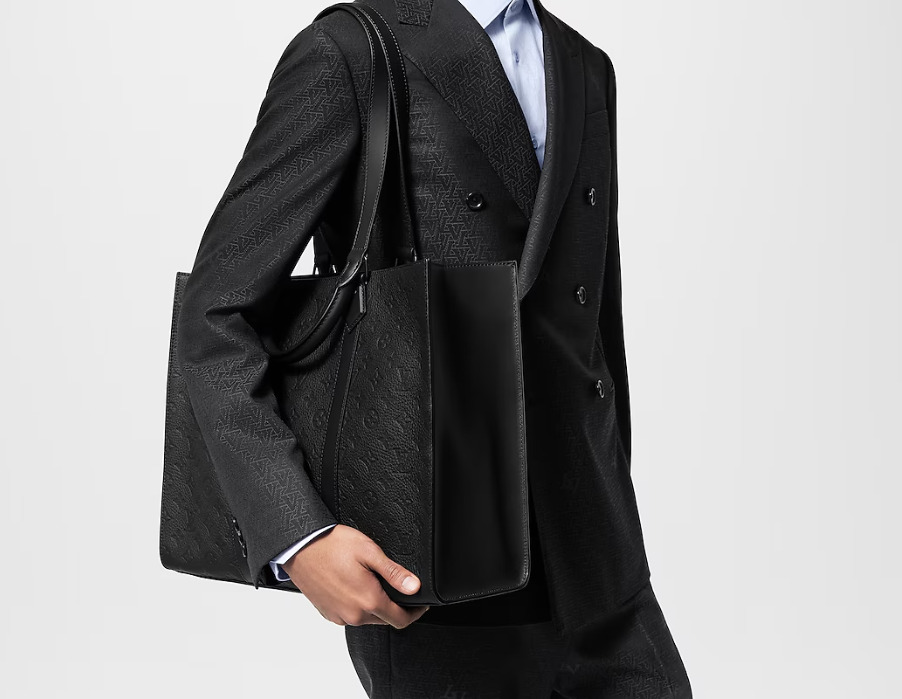 【メンズに大人気】Louis Vuitton サックプラ 24H トートバッグ