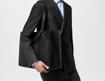 【メンズに大人気】Louis Vuitton サックプラ 24H トートバッグ