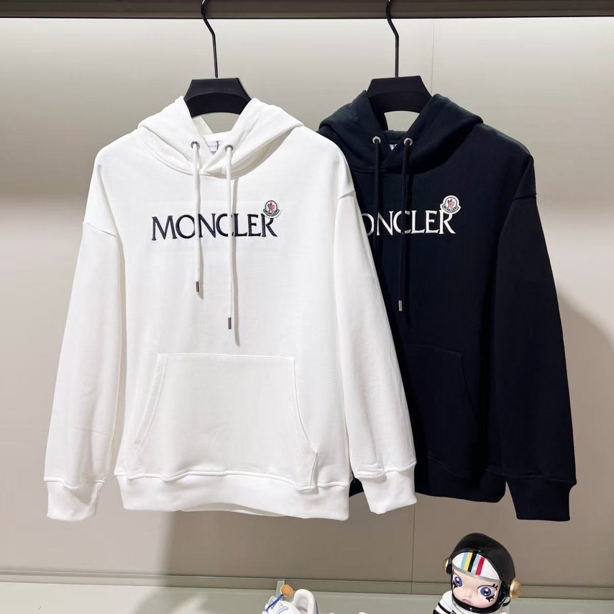 【国内即発】MONCLER パーカー フーディー 【返品・交換 無料】