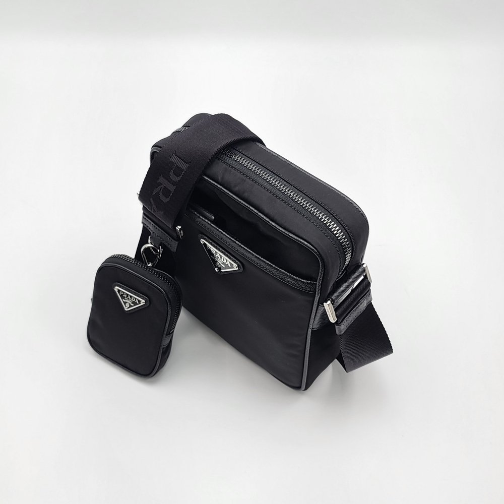 【PRADA】NYLON SHOULDER BAG