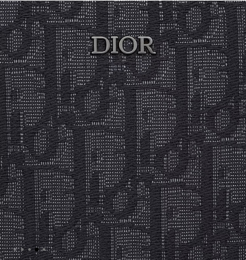 DIORバックパックMOTION 【優れた収納力と実用性】リュック