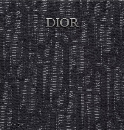 DIORバックパックMOTION 【優れた収納力と実用性】リュック