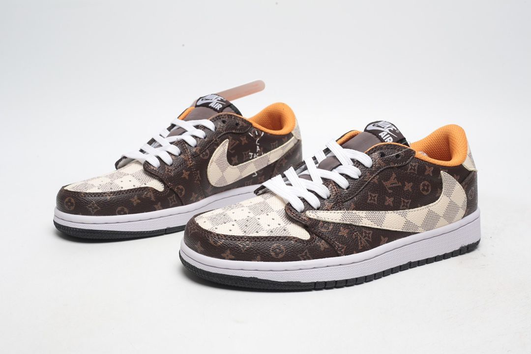 【日本未入荷】Louis Vuitton x Travis Scott x Nike Air Jordan 1 Low OG SP"Damier Azur/LV Monogram"【正規品】[代金引換]