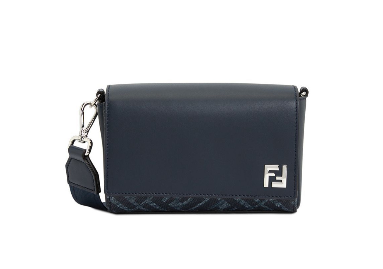 ★関税込★FENDI★FFスクエア コンパクト バッグ★