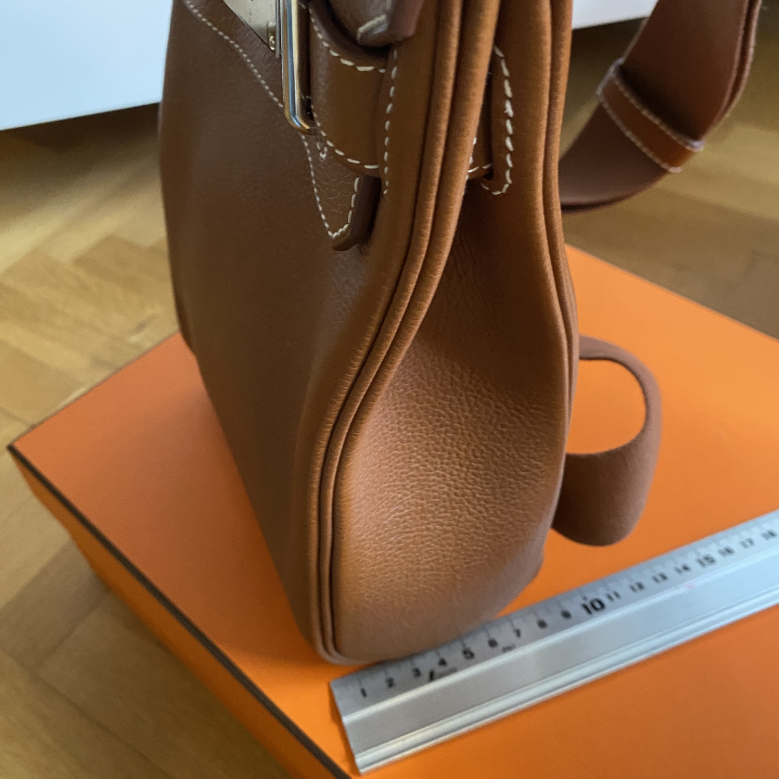 Hermes☆ショルダーバッグHac a dos PM フォーヴ バレニアパリ発