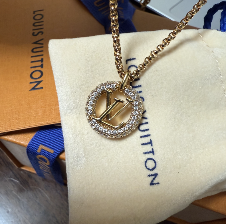 【Louis Vuitton】ネックレス・ルイーズ バイ ナイト
