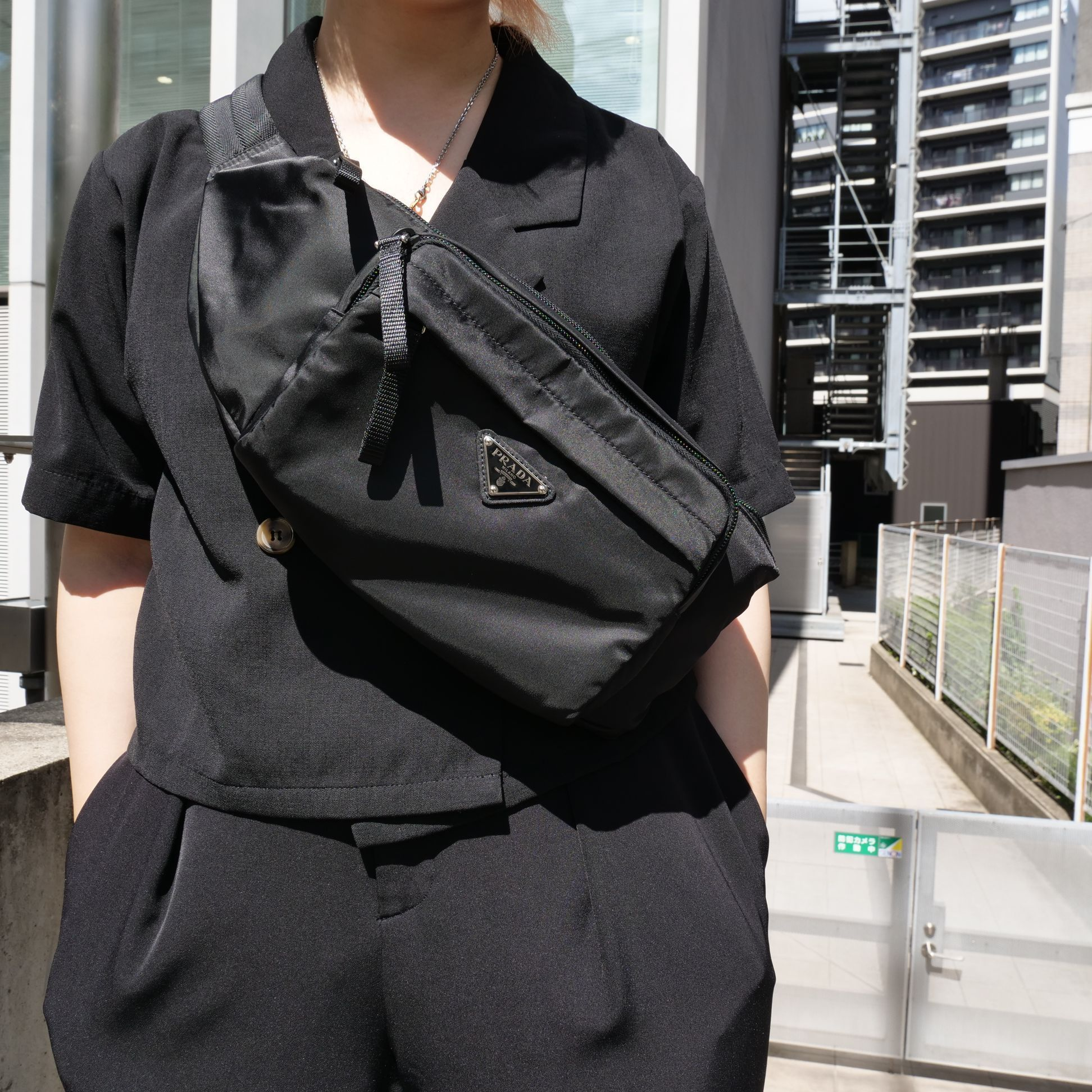 SALE【国内発送】PRADA◆お出かけに便利♪ボディバッグ