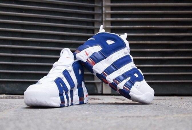 ナイキエアモアアップテンポニックス（GS）