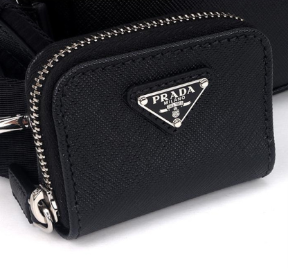♦PRADA♦サフィアーノレザー ショルダーバッグ