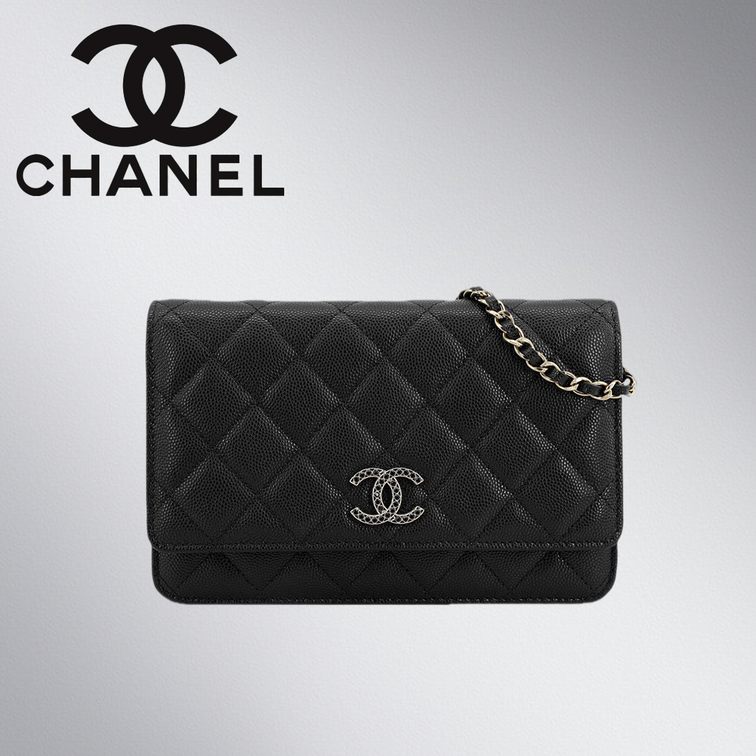 【裏地可愛い】COCO CHANELロゴ入りCC♪チェーンウォレット