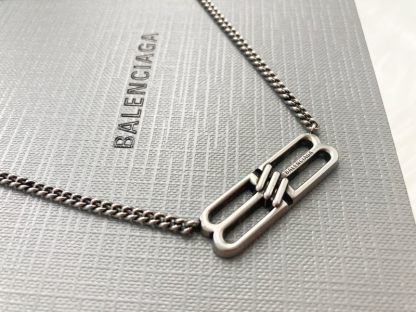 【BALENCIAGA/バレンシアガ】大人気◇BB ICON ネックレス