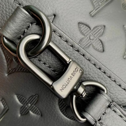 ◆コンパクト【 Louis Vuitton 】ノエ・スリング