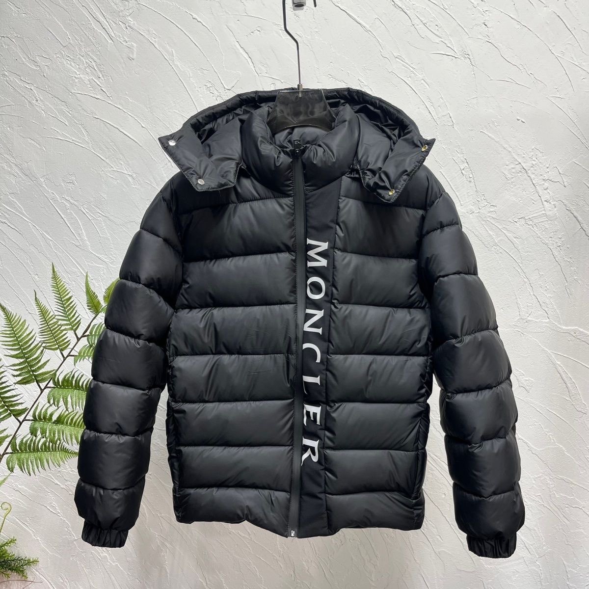 MONCLER ダウンジャケット UME JACKET