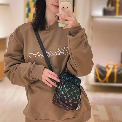 【カラフルグラデ モノグラム/黒】Louis Vuitton バッグ AMAZONE