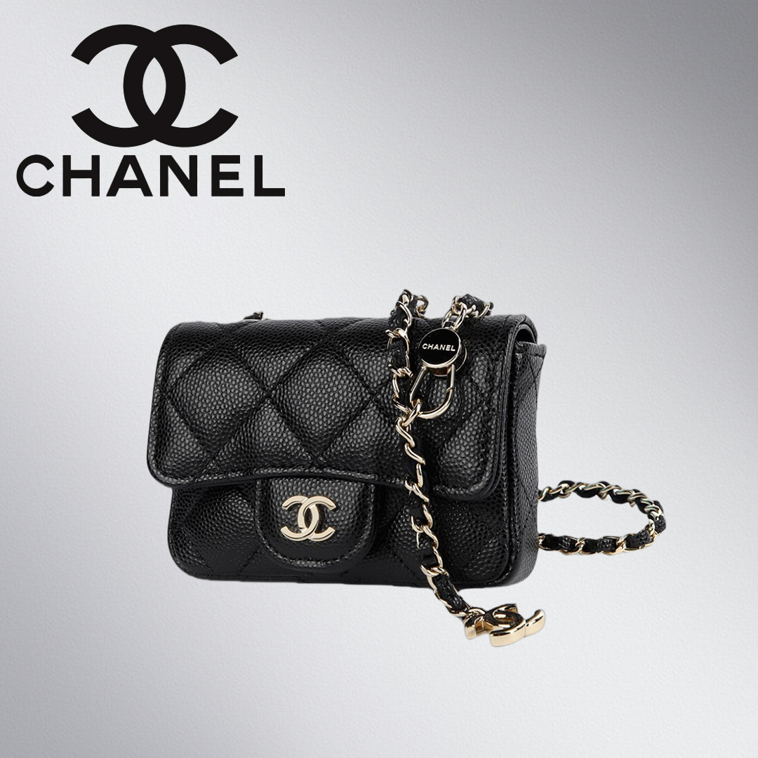 エレガントな一日を！【CHANEL】　クラシックチェーンクラッチ