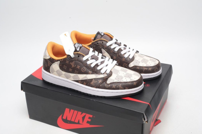 【日本未入荷】Louis Vuitton x Travis Scott x Nike Air Jordan 1 Low OG SP"Damier Azur/LV Monogram"【正規品】[代金引換]