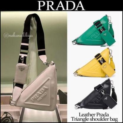 Prada☆Leather Prada Triangle shoulder bagユニセックス☆送込