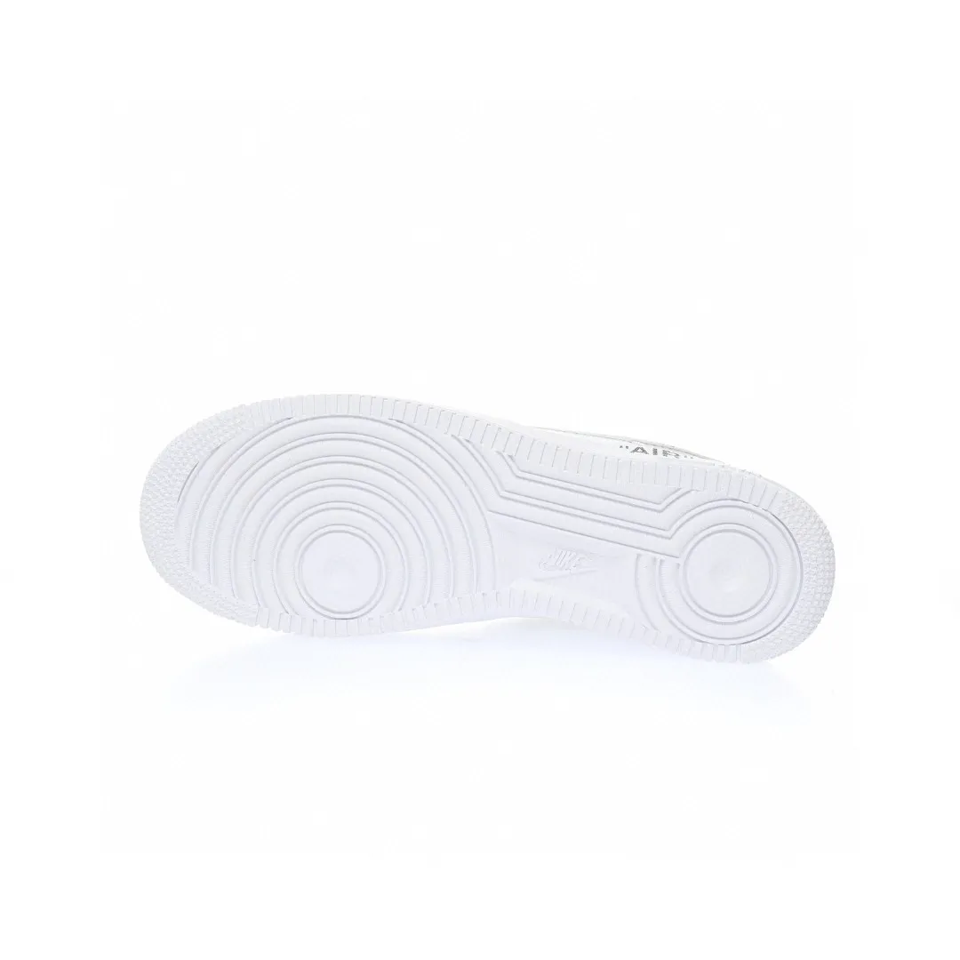 【日本未入荷】♪超入手困難Louis Vuitton x Nike Air Force1 ホワイトグレー【本物保証】【代金引換】