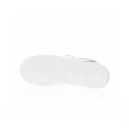 【日本未入荷】♪超入手困難Louis Vuitton x Nike Air Force1 白いエンボスパターン【本物保証】【代金引換】