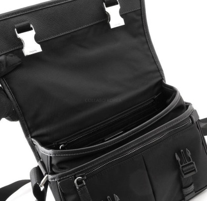 ☆送料関税込☆PRADA Re Nylon メンズ ショルダーバッグ☆超人気