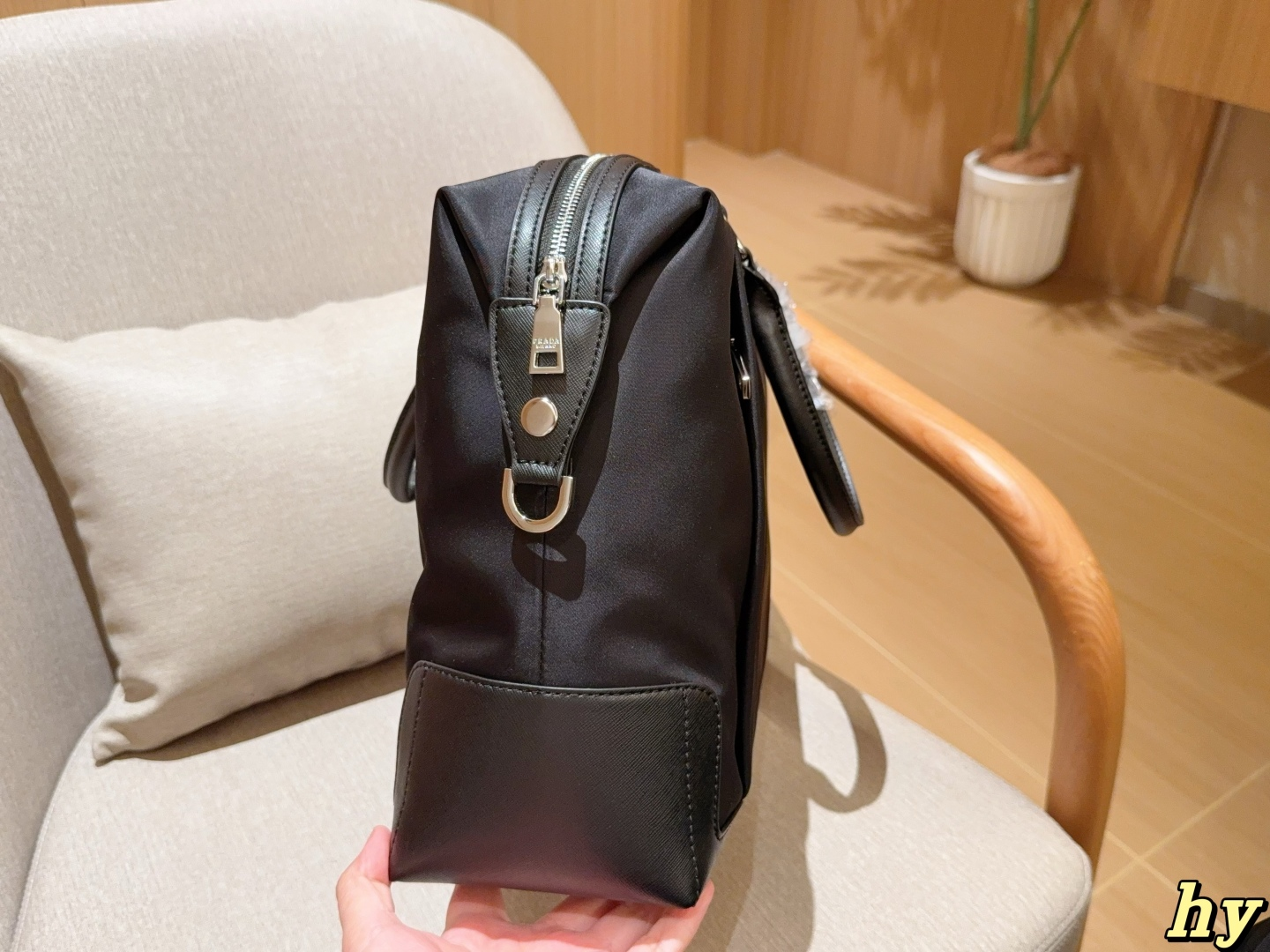 【セール】PRADA プラダ ストラップ付き ナイロン トート 1BG189