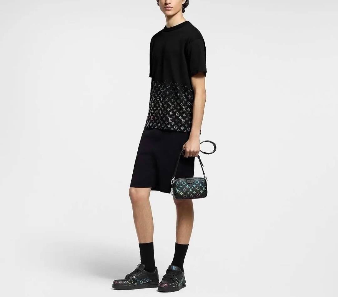 【カラフルグラデ モノグラム/黒】Louis Vuitton TROCADERO WW