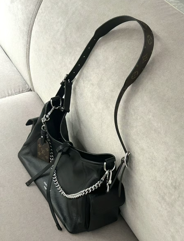 【大容量で実用的♪】ルイヴィトン キャリーオールダーク MM