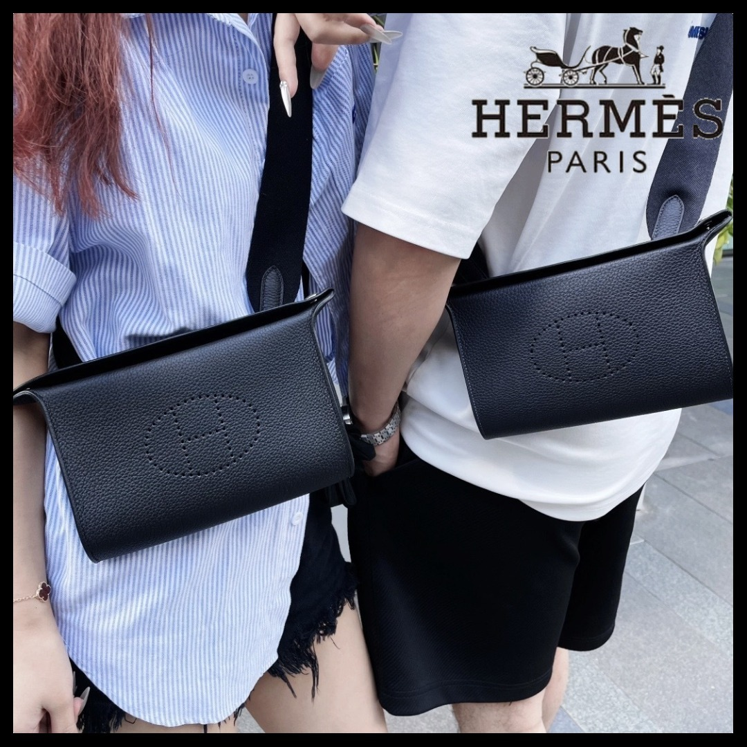 ＊カジュアル＊【HERMES】ヴィドポッシュ ショルダーバッグ