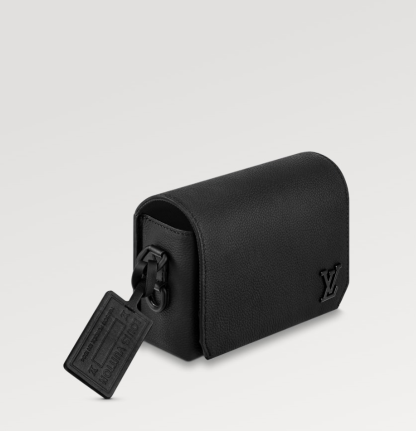 【メンズに大人気】Louis Vuitton　ウエアラブル　ウォレット