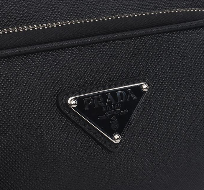 ♦PRADA♦サフィアーノレザー ショルダーバッグ