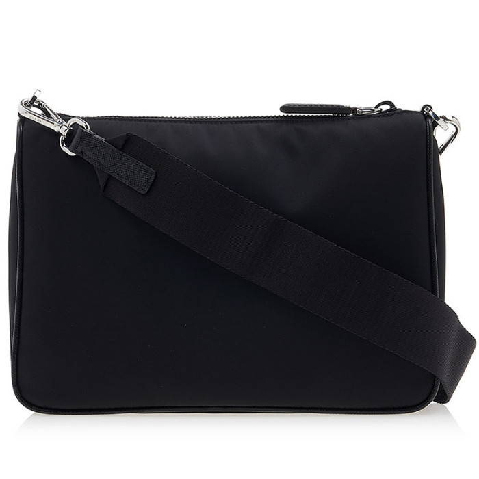 ♦PRADA♦メンズ ショルダーバッグ☆正規品・関税込☆