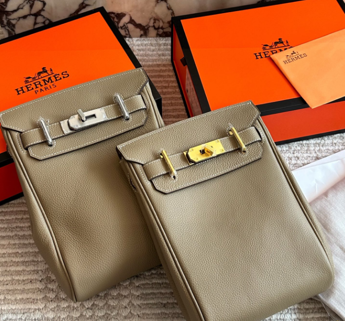 【入手困難◆高級レザー♪】HERMES Hac a Dos アッカド バッグ