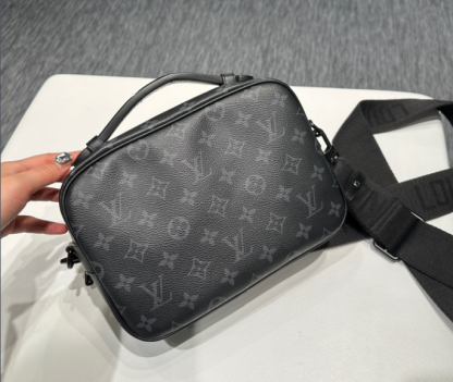 【モダン★エレガント】ルイヴィトン Sロック・スリングバッグ