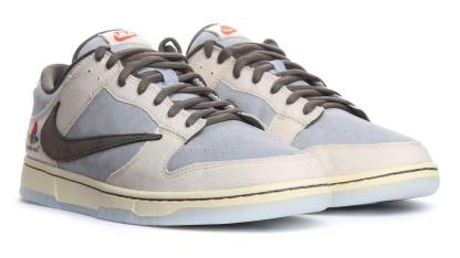 【海外スタッフより直送・正規品保証！日本未発売モデル】Travis Scott x PlayStation x Nike Dunk Low【送料無料 代金引換】
