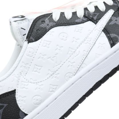 【日本未入荷】Louis Vuitton x Travis Scott x Nike Air Jordan 1 Low OG SP"Damier Azur/LV Monogram"【正規品】[代金引換]