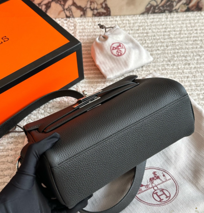 【上質なグレー】HERMES ケリー メッセンジャー PM
