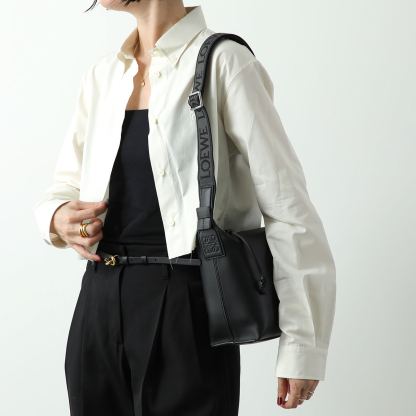 LOEWE ショルダーバッグ CUBI キュービィ