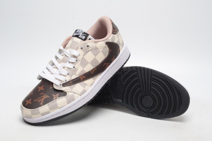 【日本未入荷】Louis Vuitton x Travis Scott x Nike Air Jordan 1 Low OG SP"Damier Azur/LV Monogram"【正規品】[代金引換]