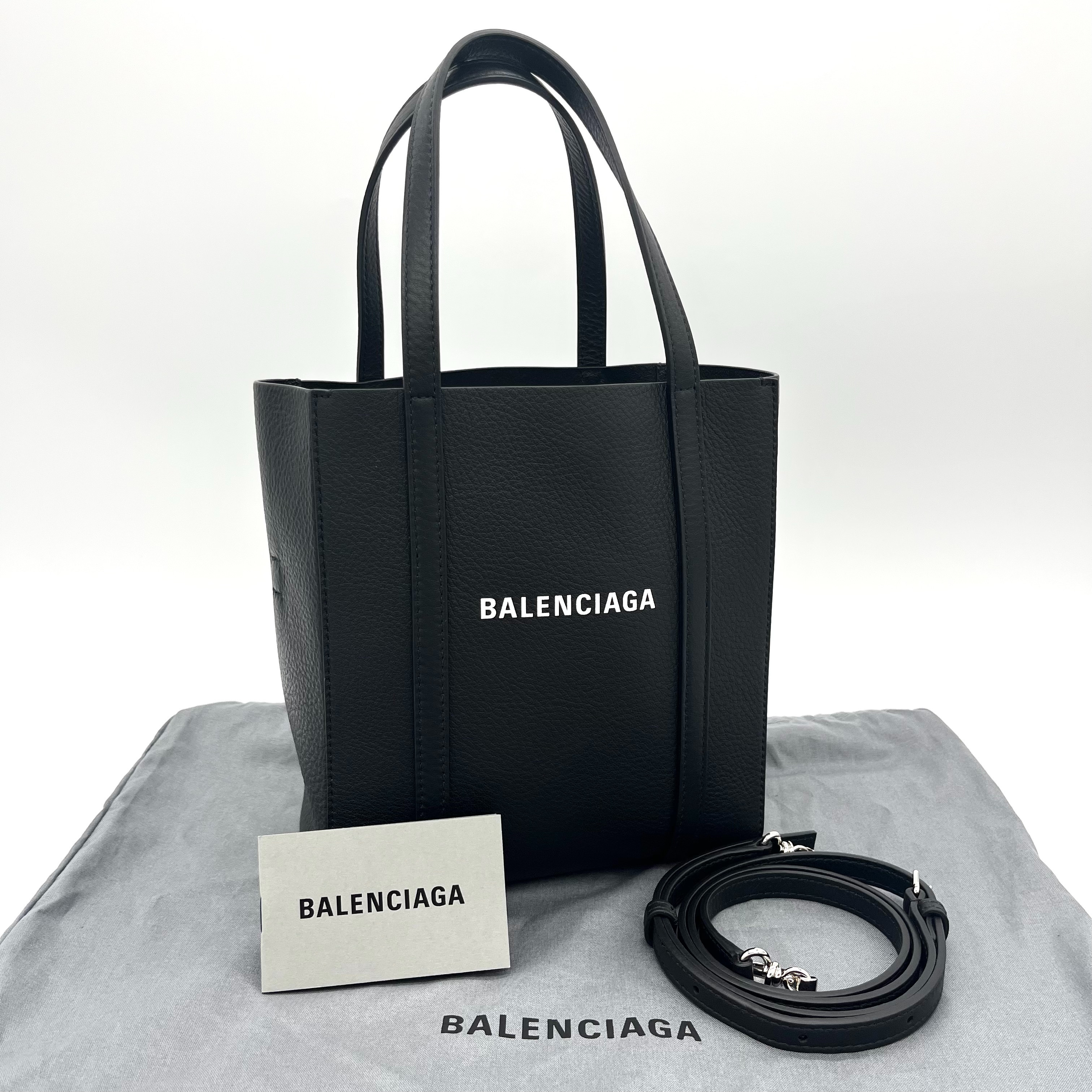 国内即発★BALENCIAGA EVERYDAY トートバッグ XXS BLACK