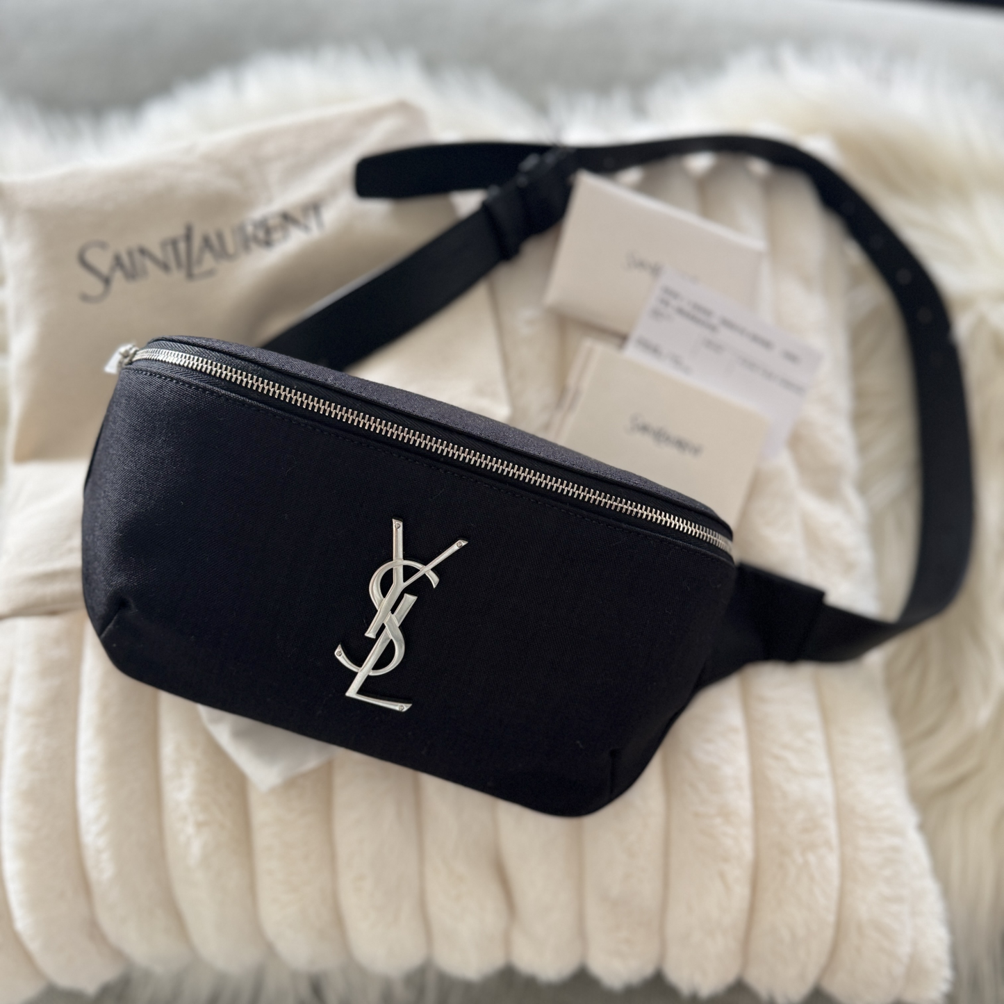 関税送料込国内発送★SAINT LAURENT ベルトバッグ