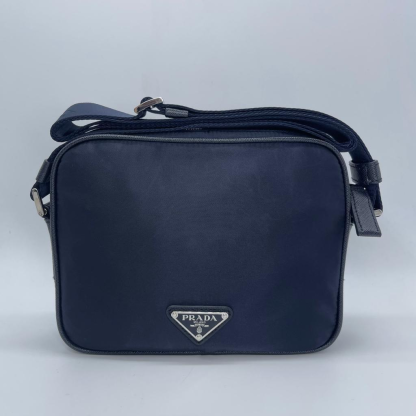 ★プラダショルダーバッグ お買い得！！