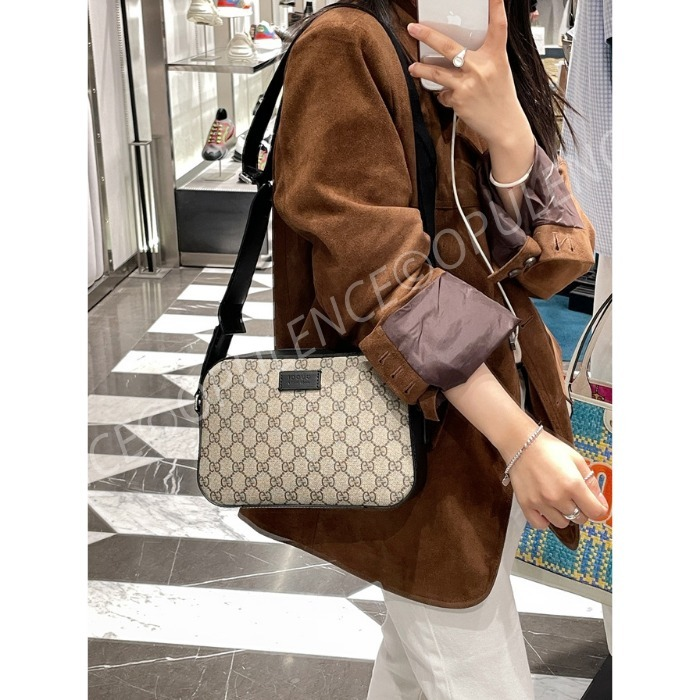 GUCCI グッチ 人気 GGスプリーム カメラ/ショルダーバッグ