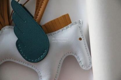 超入手困難【HERMES】エルメス チャーム 一点のみ入荷