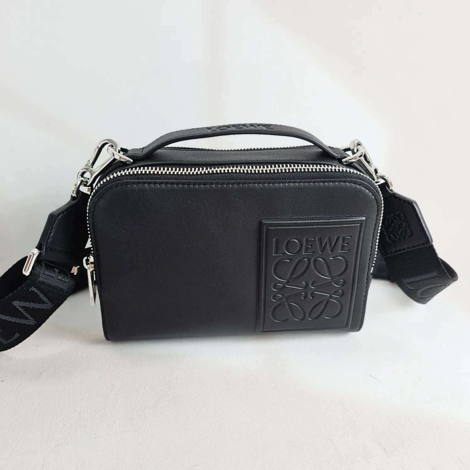 ★人気★【LOEWE】★MINI CAMERA ショルダーバッグ★