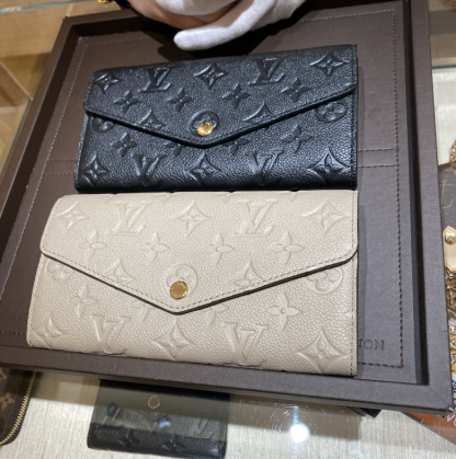 【すぐ届く】 ルイヴィトン ポルトフォイユ・サラ 長財布