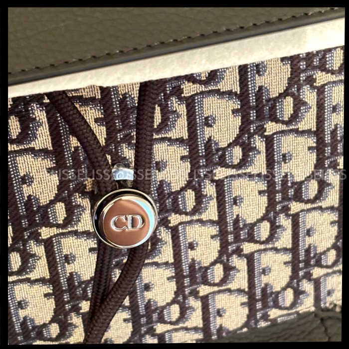 DIORバックパックMOTION 【優れた収納力と実用性】リュック