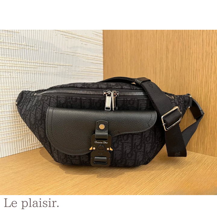 【新作☆】 Dior 8 ベルトバッグ　ブラック