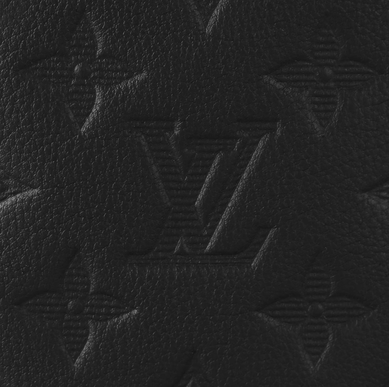 ◆コンパクト【 Louis Vuitton 】ノエ・スリング
