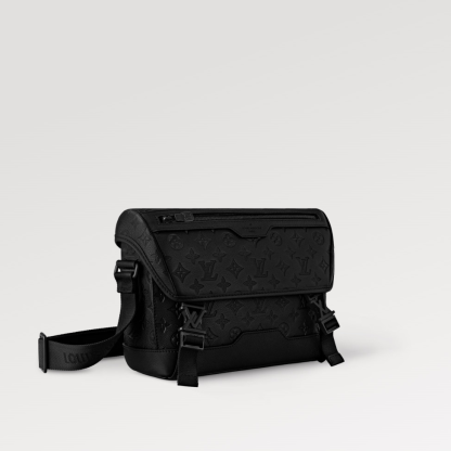 ◆幅広く活躍【 LV 】メッセンジャー・ヴォワヤージュ PM