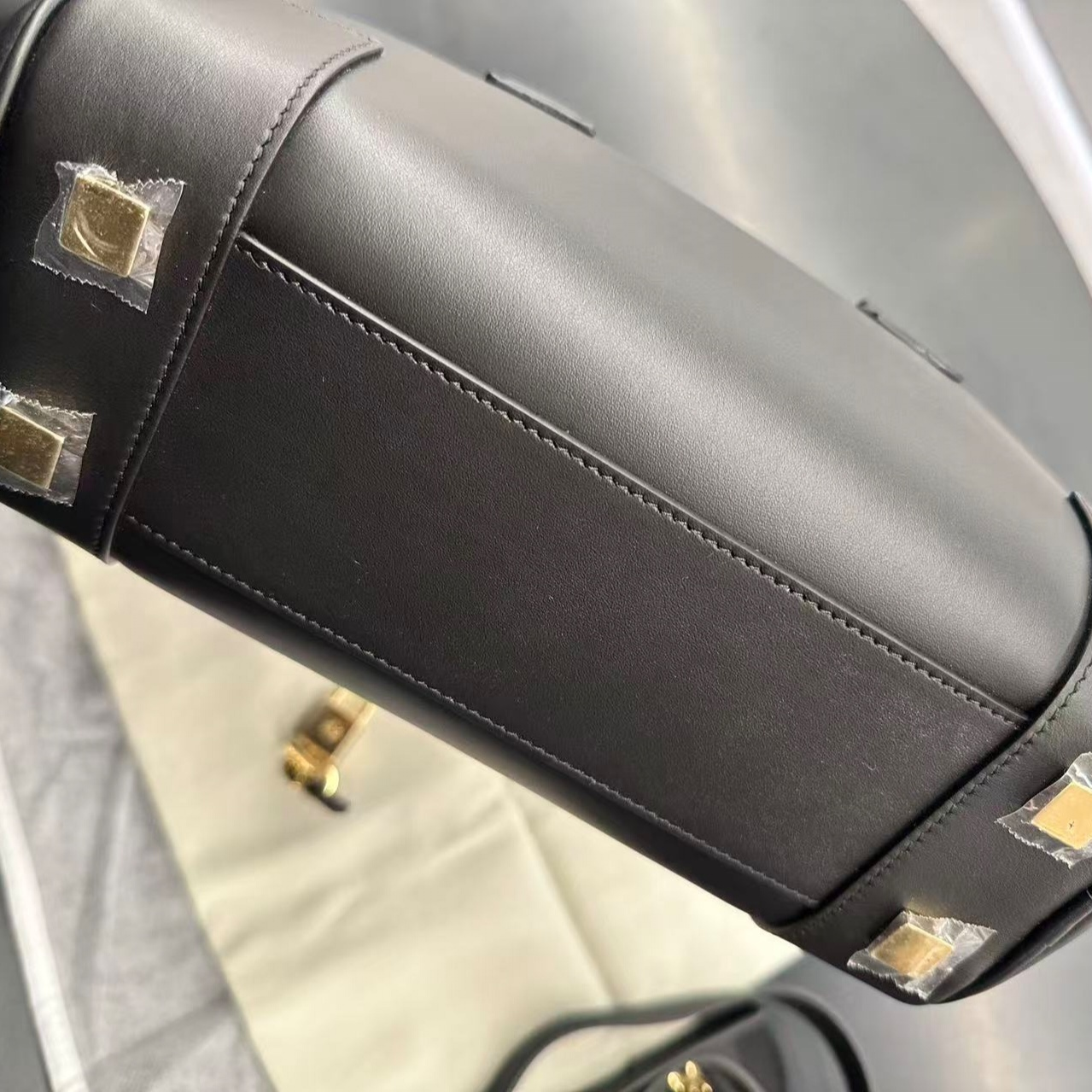 在庫有◆LOEWE◆上品アリゾナポーチ◆豪華セレブカーフスキン